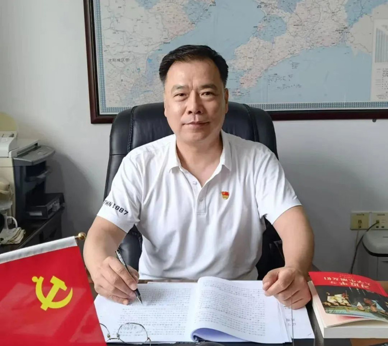 解放思想 擔(dān)當(dāng)實干 重整行裝再出發(fā)——省建科院第一黨支部解放思想大討論活動紀(jì)實(圖2) 解放思想 擔(dān)當(dāng)實干 重整行裝再出發(fā)——省建科院第一黨支部解放思想大討論活動紀(jì)實(圖2)